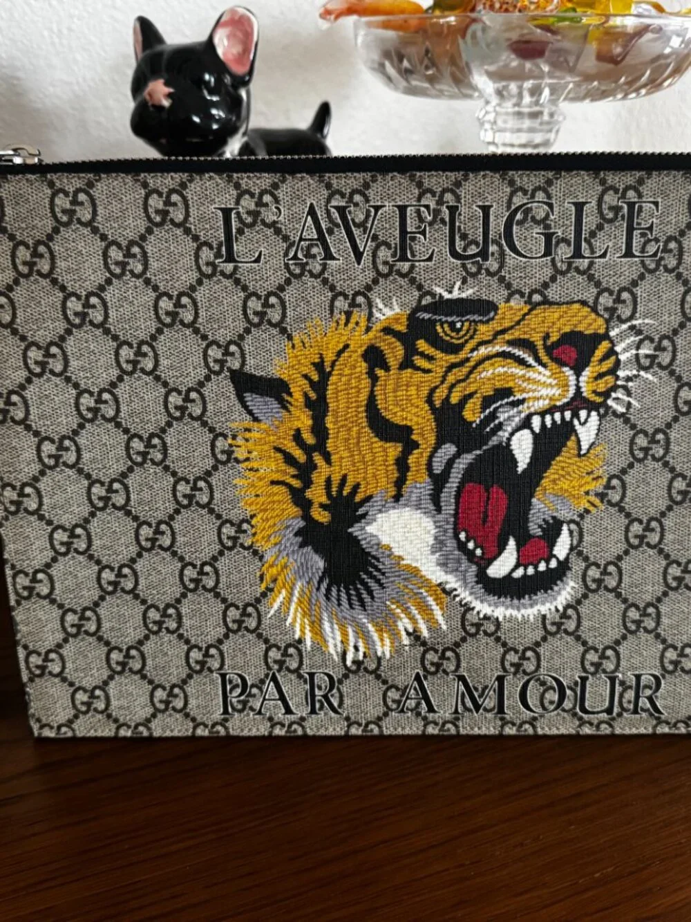 Gucci GG Supreme “L’Aveugle Par Amour” Tiger Zip Pouch / Clutch - Picture 2 of 12
